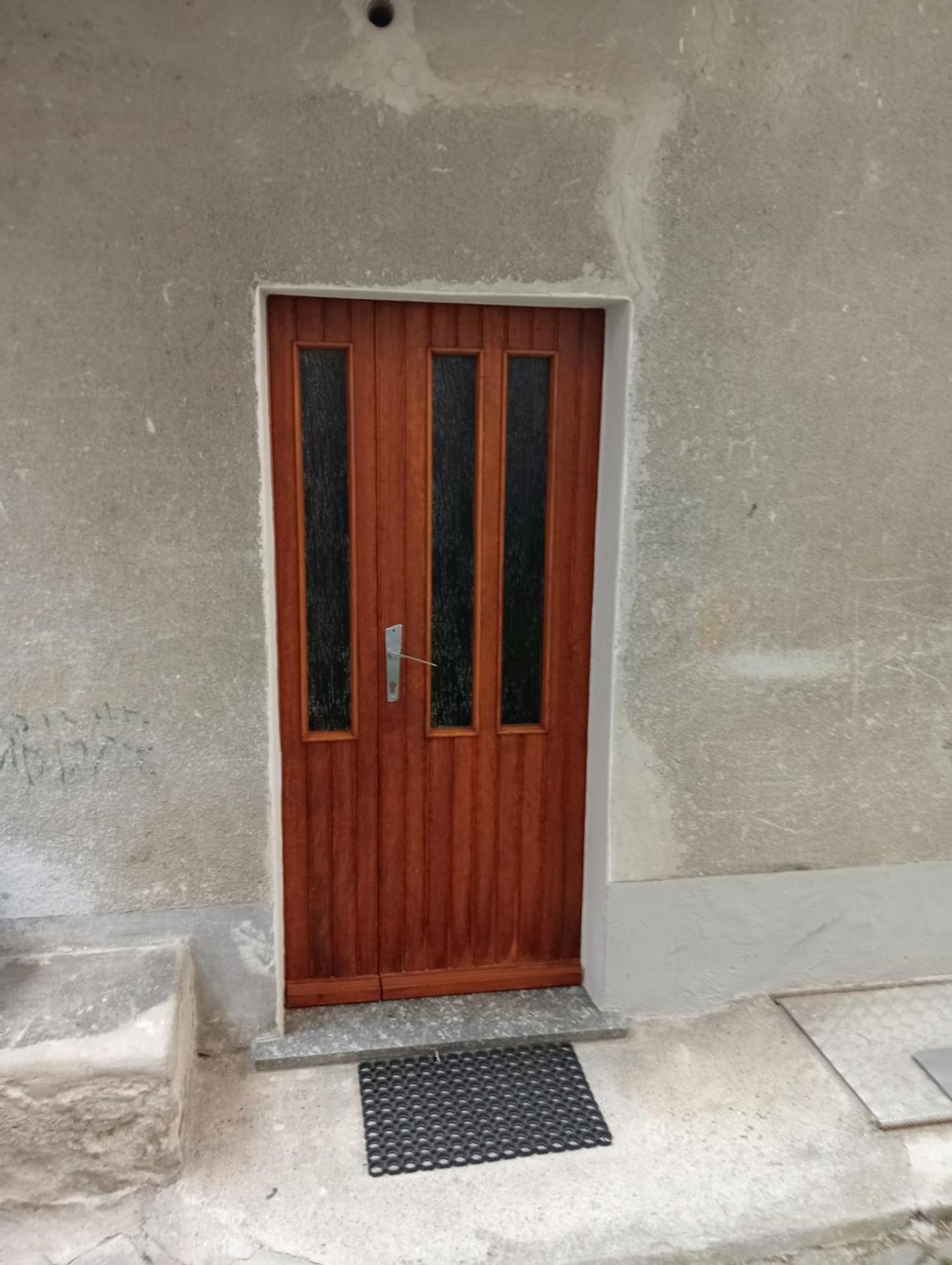 La Turr De Mezz Hotell Nesso Rom bilde