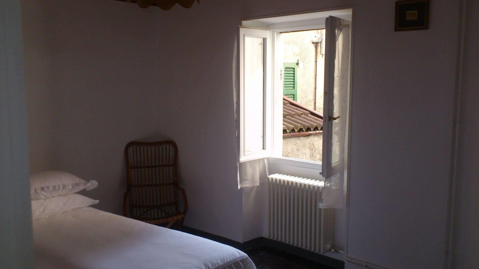 La Turr De Mezz Hotell Nesso Eksteriør bilde